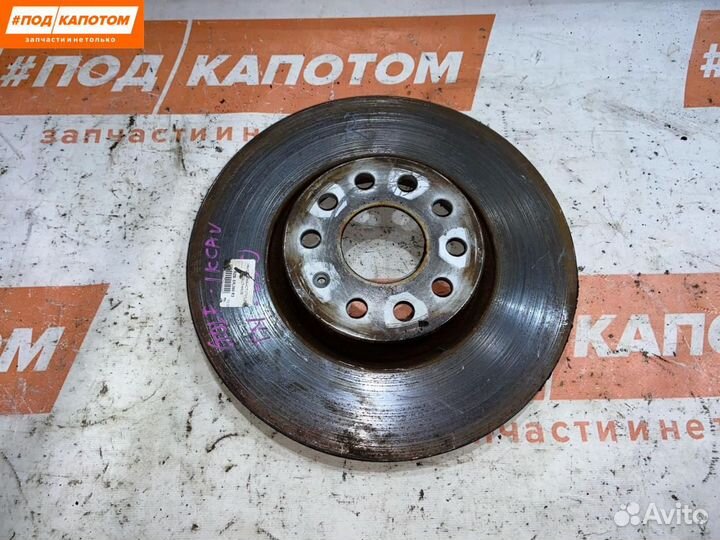 Диск тормозной передний Volkswagen Golf 6 2011