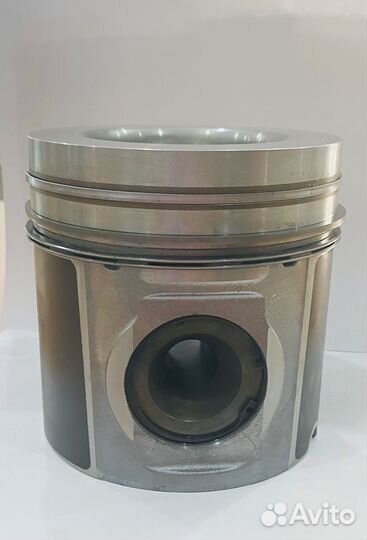 Поршнекомплект цельный Скания