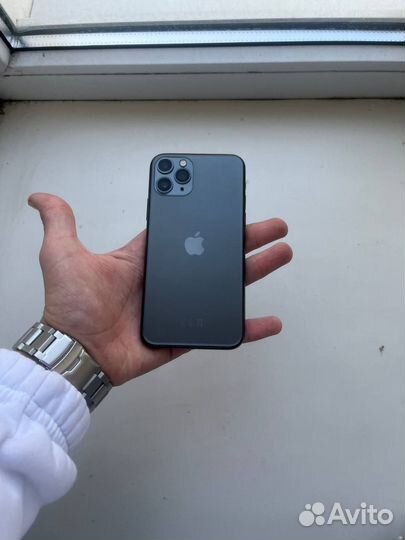 iPhone 11 Pro, 256 ГБ