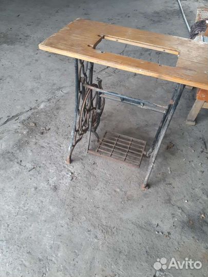 Станина от швейной машинки