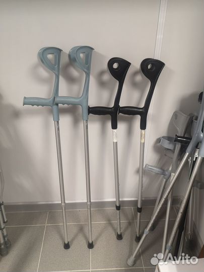 Прокат костылей под локоть(канадки)