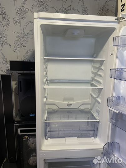 Холодильник Beko