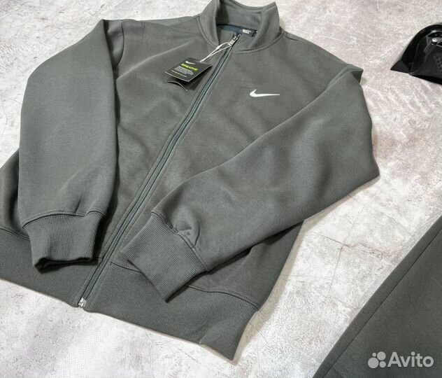 Спортивные костюмы Nike