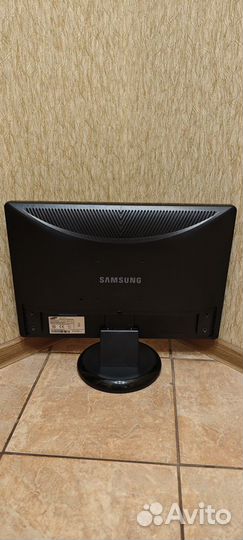 Монитор Samsung SyncMaster 226cw LG Flatiron E2041