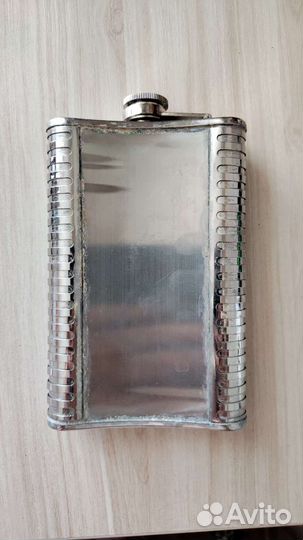 Фляга карманная