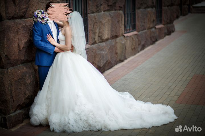 Красивое свадебное платье