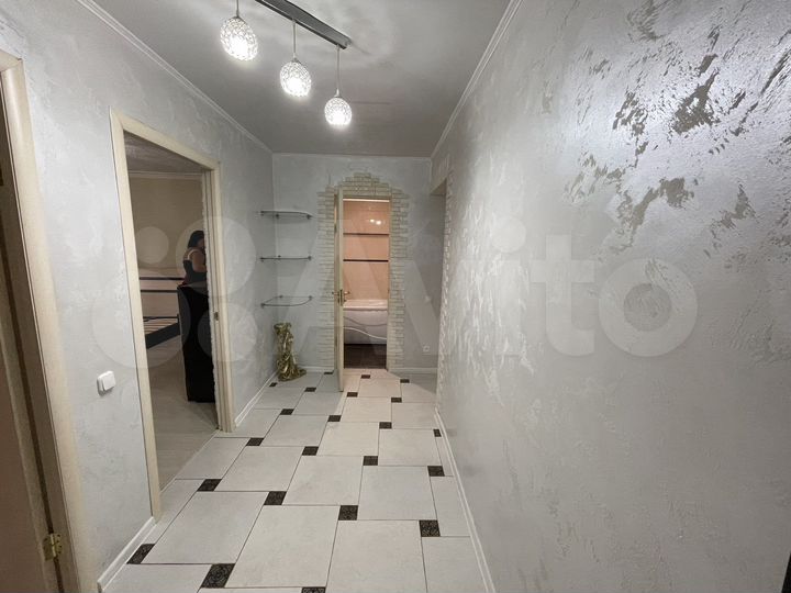 2-к. квартира, 48 м², 1/5 эт.