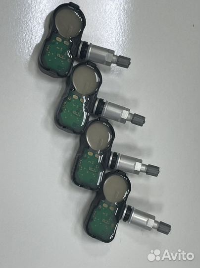 4260748020 Датчики давления в шинах Toyota