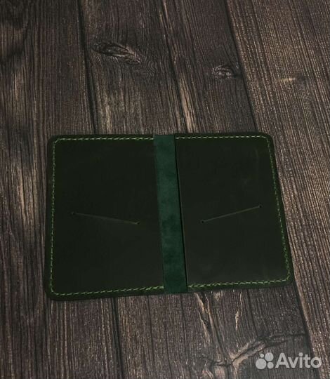 Обложка на паспорт кожаная