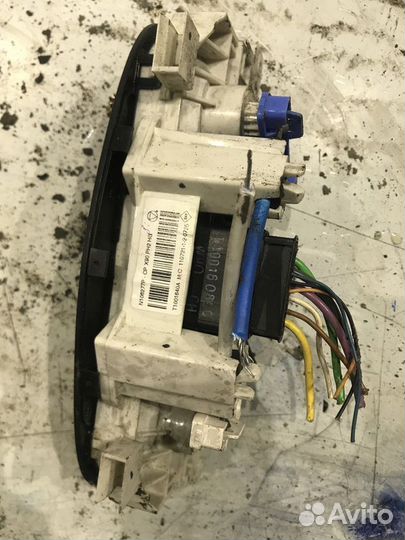 Блок управления отопителем Renault Sandero
