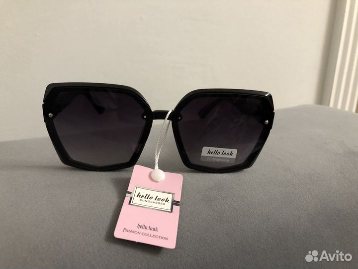 Солнечные очки женские