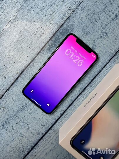 iPhone X, 64 ГБ