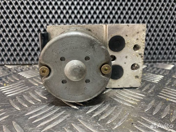 Блок ABS Opel Zafira A F75 Z22SE