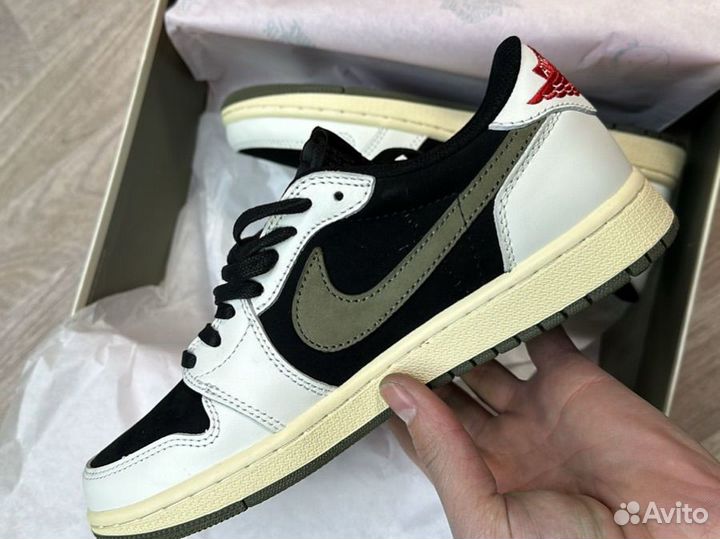 Кроссовки Nike Air Jordan 1 Low Travis Scott