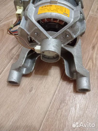 Двигатель стиральной машины