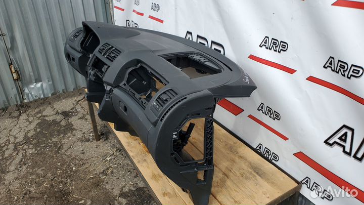 Торпедо Skoda Fabia 2 2007-2014