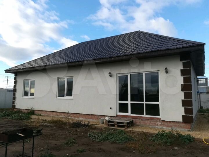 Коттедж 104 м² на участке 10 сот.