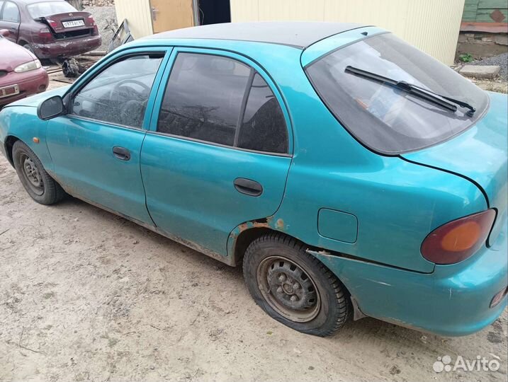 В разбор hyundai accent 1