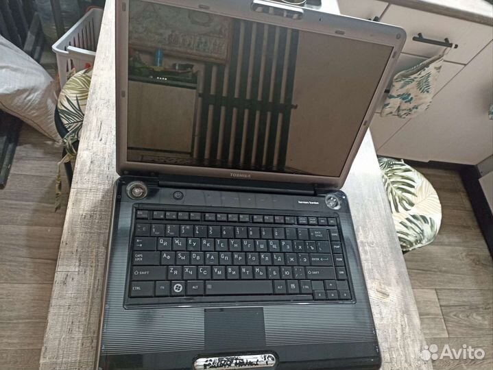 Ноутбук Toshiba satellite A300-144
