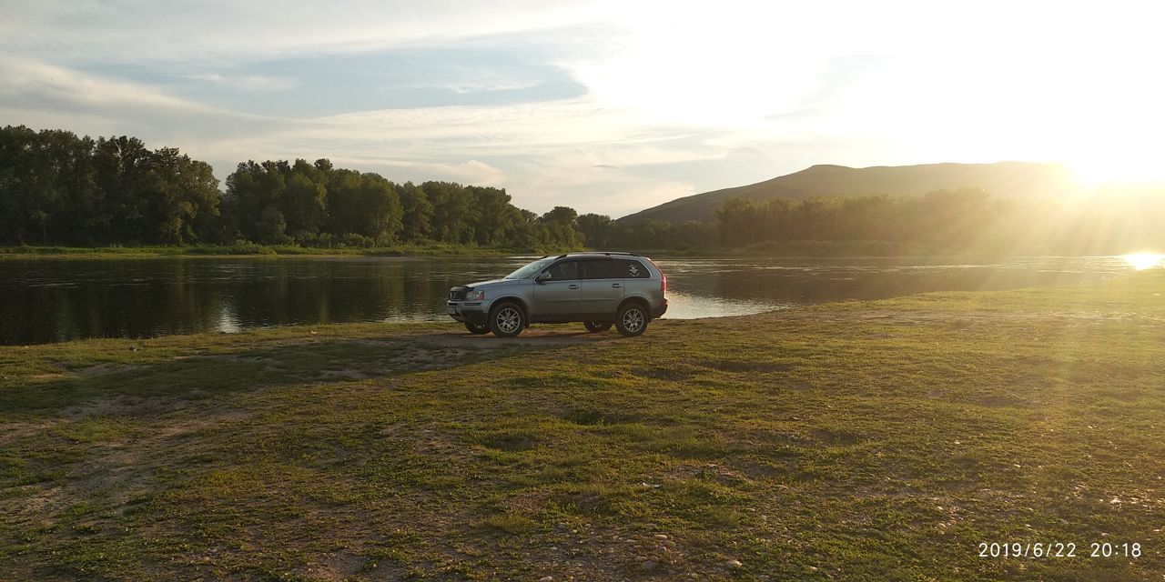 Volvo XC90: фото владельца