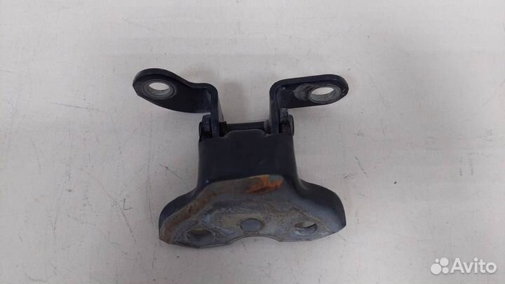 Петля двери задней правой верхняя Toyota Corolla E