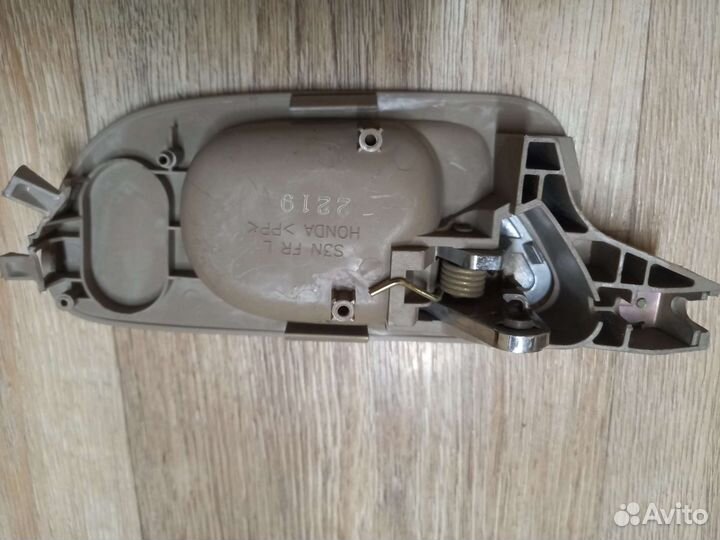 Внутренняя ручка двери Honda Odyssey пер.лев