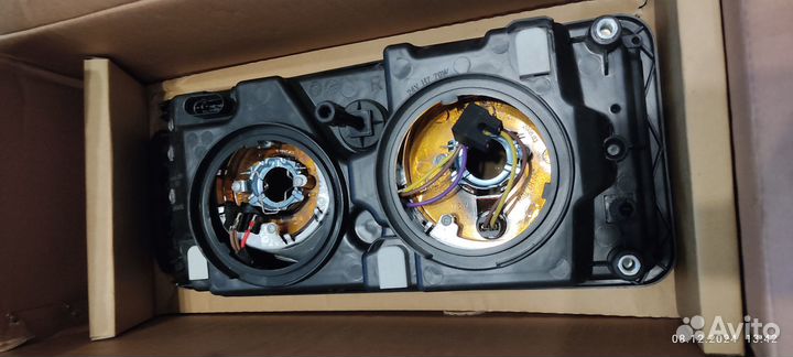 Фара правая Iveco Trakker.Stralis