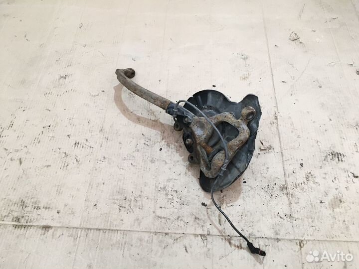 Кулак mercedes benz W220 (1998-2005)