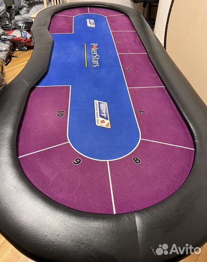 Покерный стол