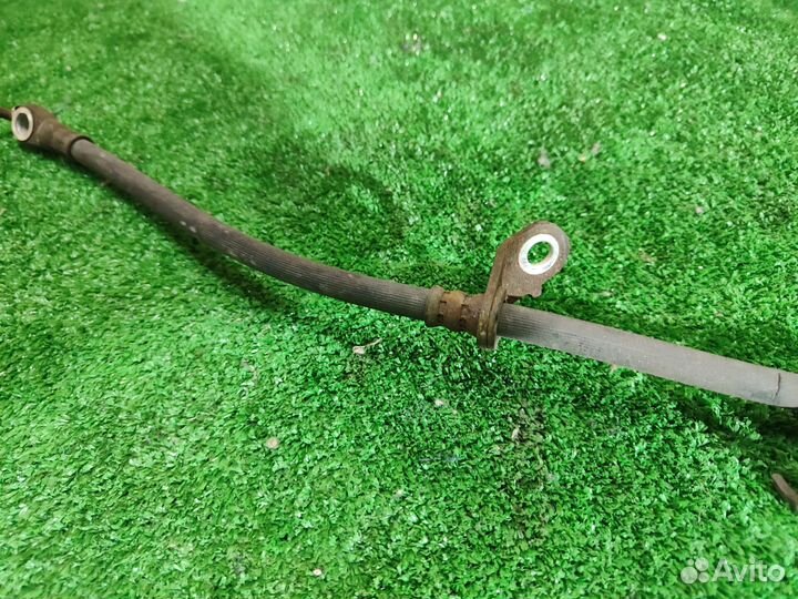 Шланг тормозной передний правый Toyota Auris E150