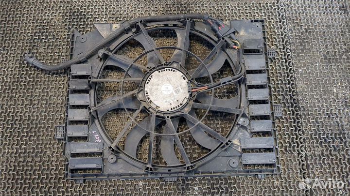 Вентилятор радиатора Volkswagen Touareg, 2011