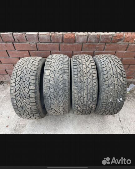 Gislaved NordFrost 100 225/55 R17