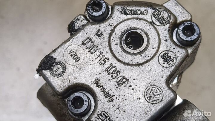 Насос масляный Volkswagen Passat 6, 2005