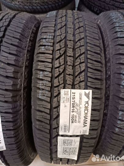 Yokohama Geolandar A/T G015 215/70 R16 100H