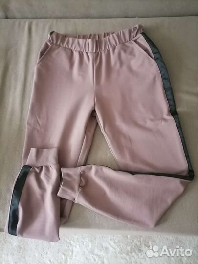 Спортивный костюм женский