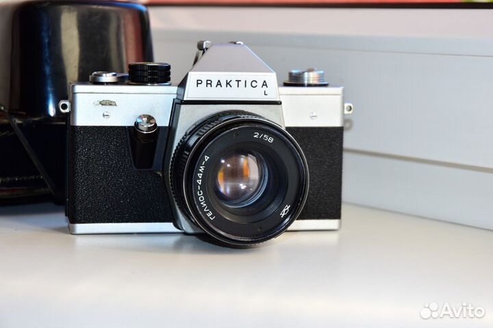 Praktica L Pentacon зеркалка Гелиос-44М-4 58mm f/2