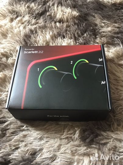 Звуковая карта Focusrite Scarlett Solo 4th Gen