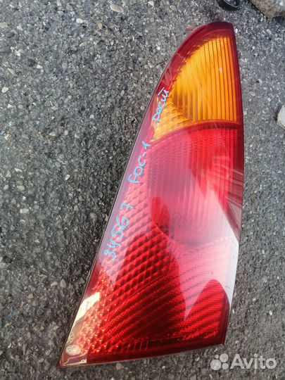 Фонарь задний правый Ford Focus 1