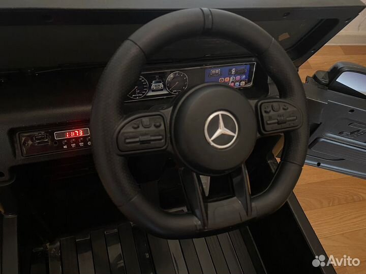 Детский электромобиль mercedes amg