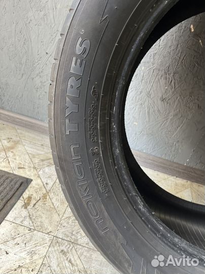 Nokian Tyres Hakka Black SUV 275/50 R20