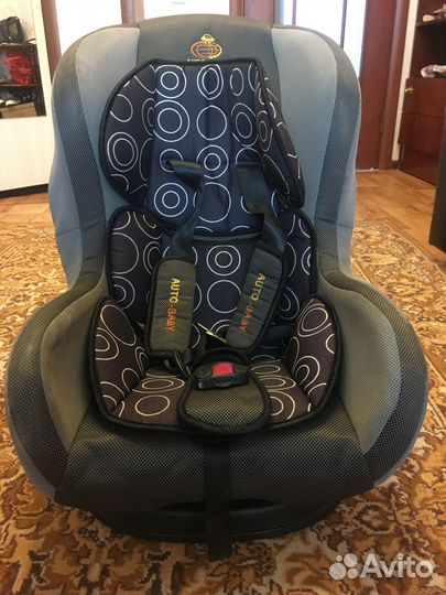 Детское автокресло от 0-18 кг