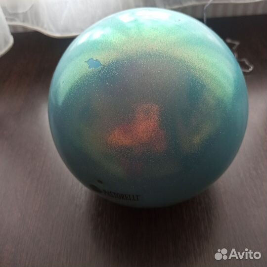 Гимнастический мяч