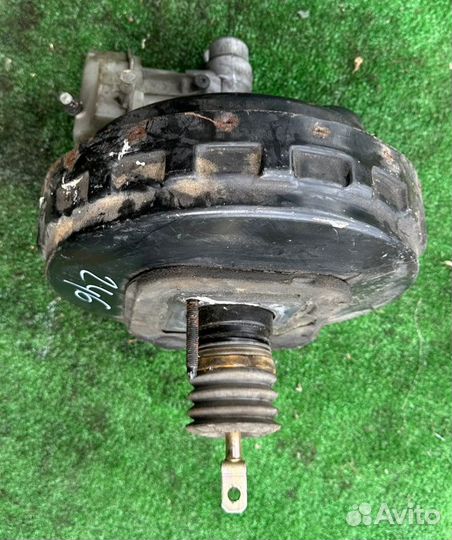 Вакуумный усилитель тормозов Renault Espace 2006