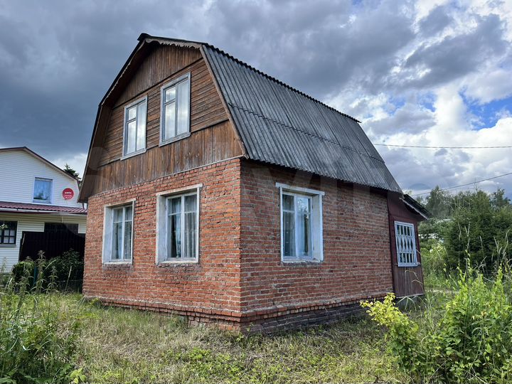 Дом 73,7 м² на участке 6 сот.