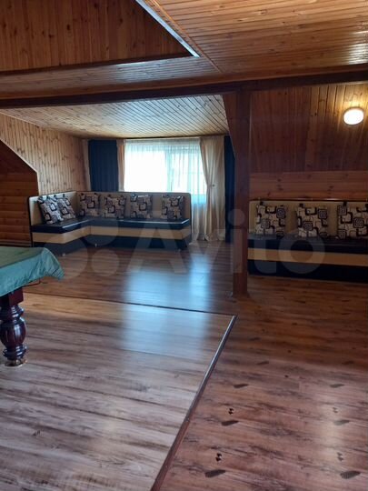 Гостиница, 327 м²