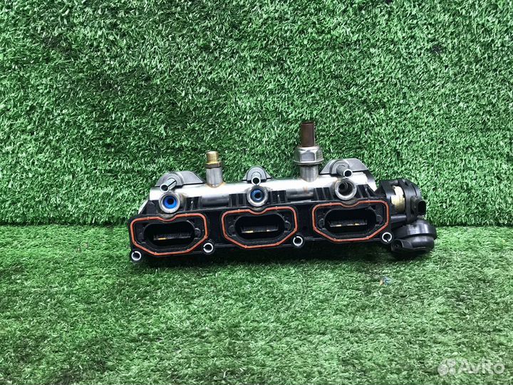 Впускной коллектор Audi A6 C6 4F