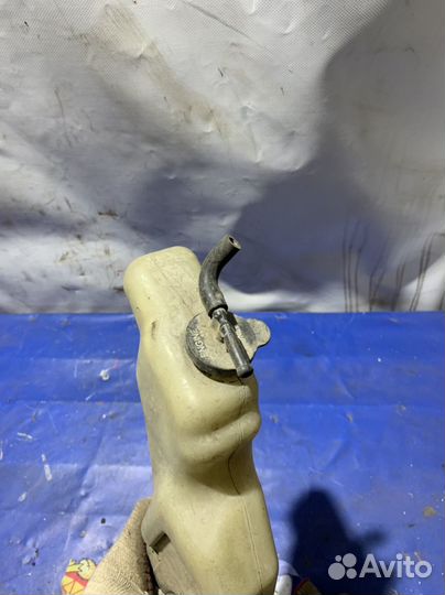 Расширительный бачок toyota sprinter ae91