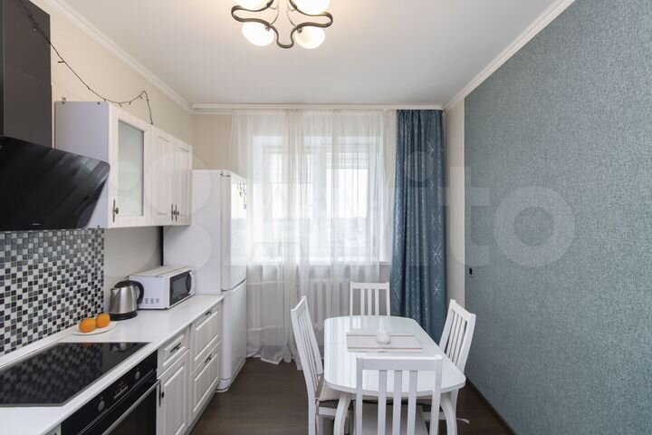 3-к. квартира, 74 м², 5/5 эт.