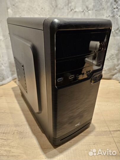 Intel core i5 7500+Asus H110M-K+16Gb RAM+240Gb SSD