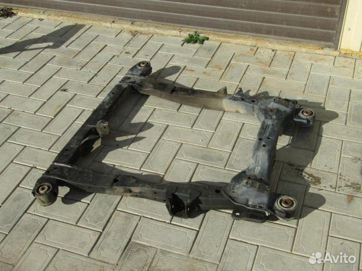 Балка передняя подрамник Opel Astra J хетчбек